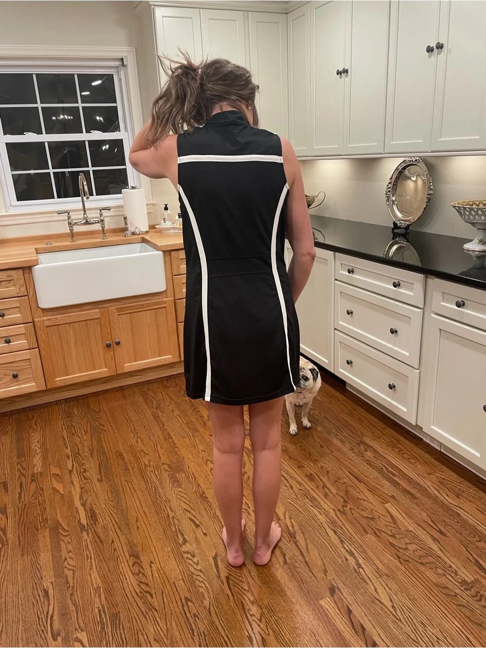 Tail XS Black Golf Dress with White Contrast Piping - Picture 2 of 9